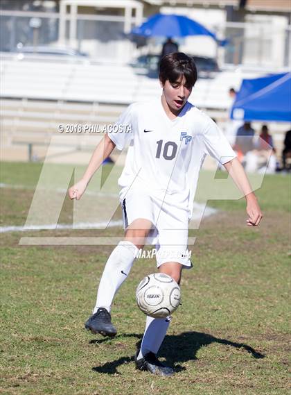 Thumbnail 3 in Temple City vs Flintridge Prep photogallery.