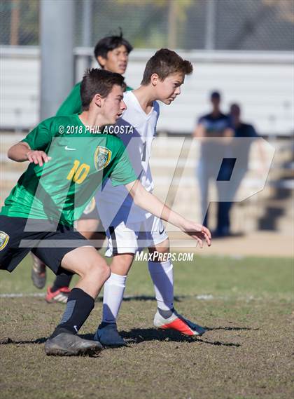 Thumbnail 3 in Temple City vs Flintridge Prep photogallery.