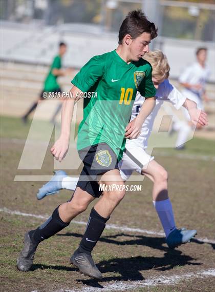 Thumbnail 1 in Temple City vs Flintridge Prep photogallery.