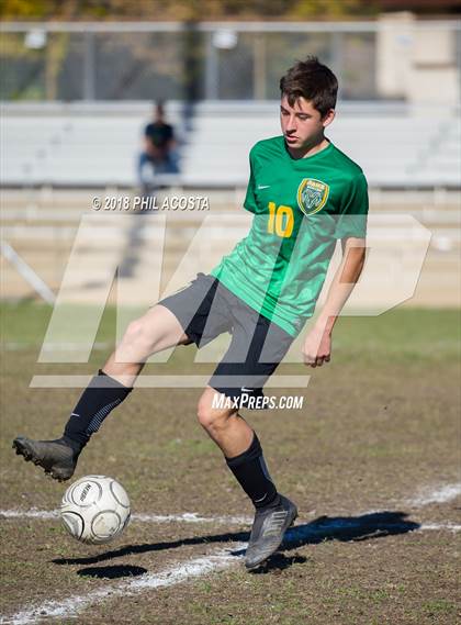 Thumbnail 3 in Temple City vs Flintridge Prep photogallery.
