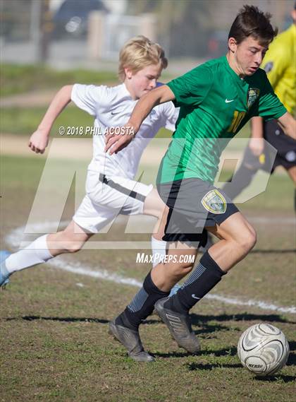Thumbnail 3 in Temple City vs Flintridge Prep photogallery.