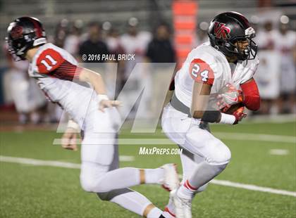 Thumbnail 1 in Westlake vs. Vista Ridge photogallery.