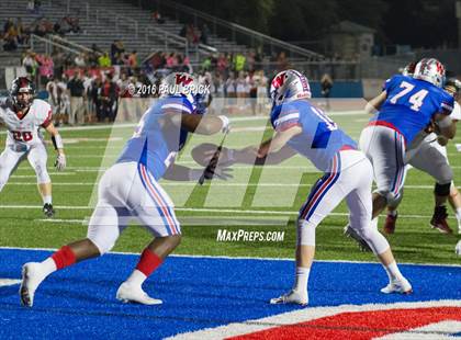 Thumbnail 2 in Westlake vs. Vista Ridge photogallery.