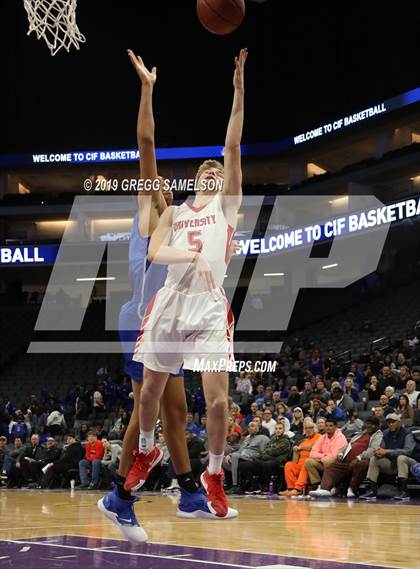 Thumbnail 1 in University vs La Jolla Country Day (CIF State D3 Final) photogallery.