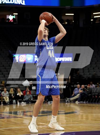 Thumbnail 3 in University vs La Jolla Country Day (CIF State D3 Final) photogallery.