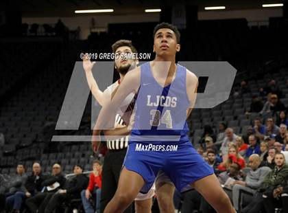 Thumbnail 1 in University vs La Jolla Country Day (CIF State D3 Final) photogallery.