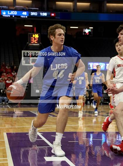 Thumbnail 1 in University vs La Jolla Country Day (CIF State D3 Final) photogallery.