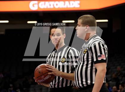 Thumbnail 2 in University vs La Jolla Country Day (CIF State D3 Final) photogallery.