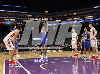 Thumbnail 3 in University vs La Jolla Country Day (CIF State D3 Final) photogallery.