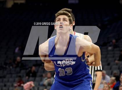 Thumbnail 3 in University vs La Jolla Country Day (CIF State D3 Final) photogallery.