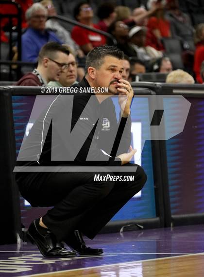 Thumbnail 2 in University vs La Jolla Country Day (CIF State D3 Final) photogallery.