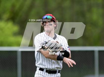Thumbnail 3 in Moniteau @ New Castle photogallery.