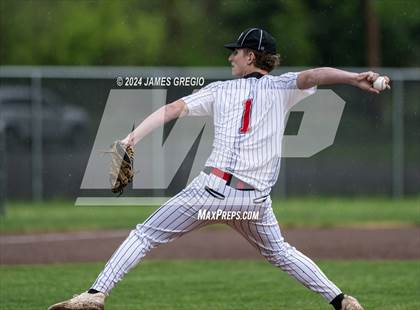 Thumbnail 1 in Moniteau @ New Castle photogallery.