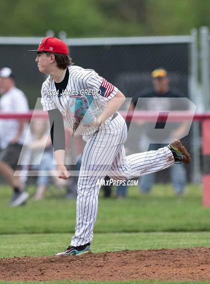 Thumbnail 2 in Moniteau @ New Castle photogallery.