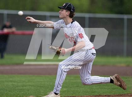 Thumbnail 3 in Moniteau @ New Castle photogallery.
