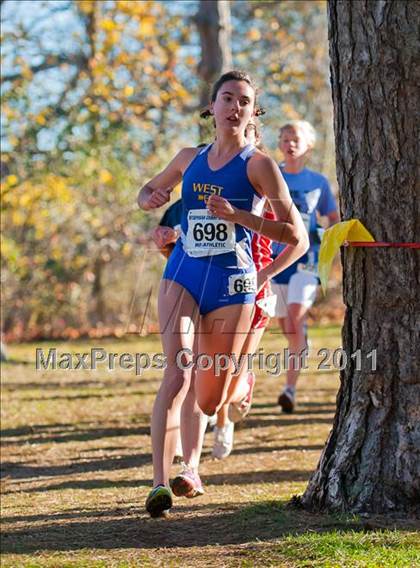 Thumbnail 1 in NYSHSAA Championships (Class AA and A Girls) photogallery.
