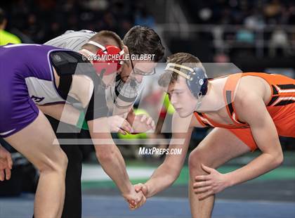 Thumbnail 2 in NYSPHSAA Division 2 Round 3 photogallery.
