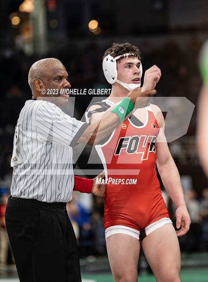 Thumbnail 1 in NYSPHSAA Division 2 Round 3 photogallery.