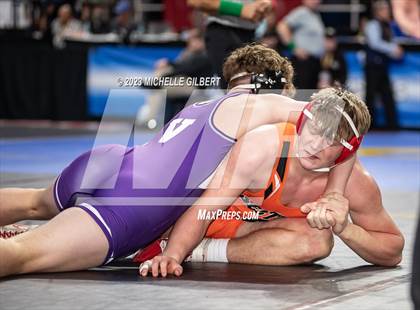 Thumbnail 1 in NYSPHSAA Division 2 Round 3 photogallery.