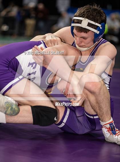 Thumbnail 1 in NYSPHSAA Division 2 Round 3 photogallery.