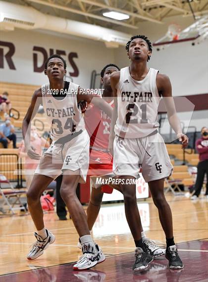 Thumbnail 3 in Fort Bend Travis vs Cy Fair photogallery.