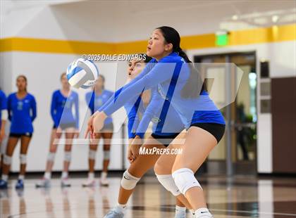 Thumbnail 1 in Eastlake @ Francis Parker photogallery.