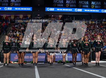 Thumbnail 3 in Kettle Run (VHSL Class 3 Final) photogallery.