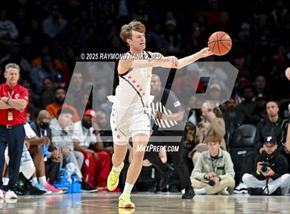 Thumbnail 2 in McDonald's All American Games  photogallery.