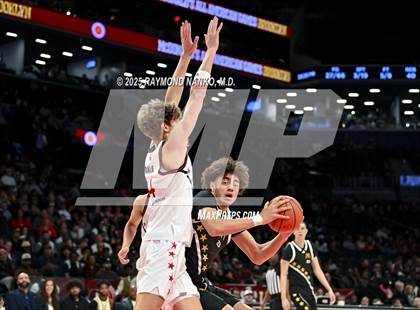 Thumbnail 1 in McDonald's All American Games  photogallery.