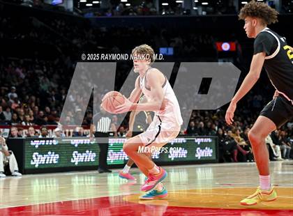 Thumbnail 2 in McDonald's All American Games  photogallery.