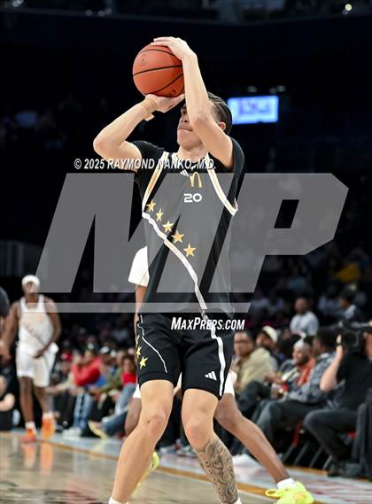 Thumbnail 3 in McDonald's All American Games  photogallery.