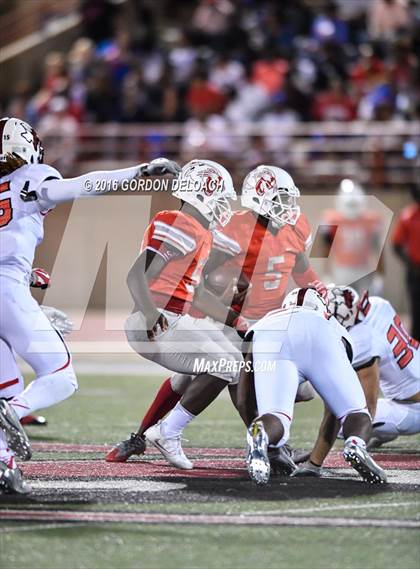 Thumbnail 3 in Cedar Hill @ Duncanville photogallery.