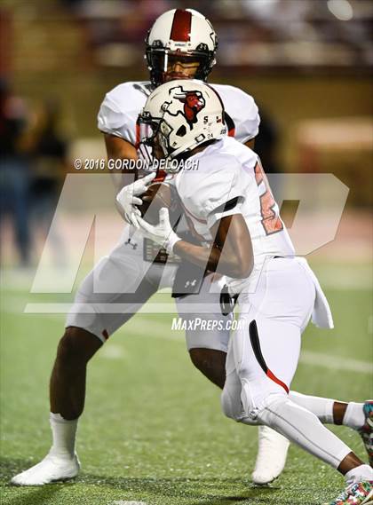Thumbnail 3 in Cedar Hill @ Duncanville photogallery.