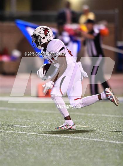 Thumbnail 3 in Cedar Hill @ Duncanville photogallery.