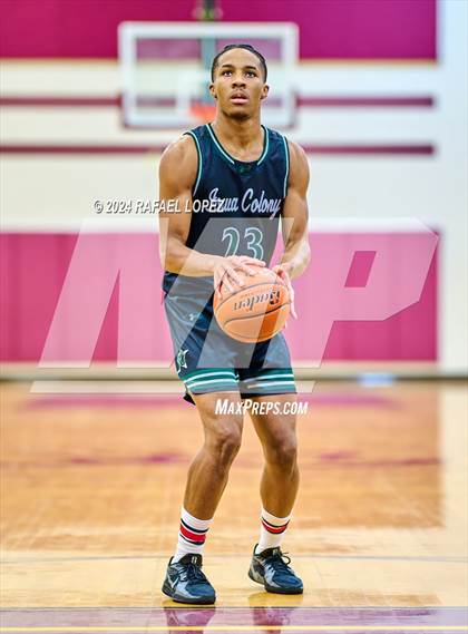 Thumbnail 3 in Iowa Colony vs. Tompkins (McDonald's Texas Invitational) photogallery.