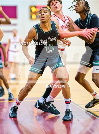 Thumbnail 2 in Iowa Colony vs. Tompkins (McDonald's Texas Invitational) photogallery.