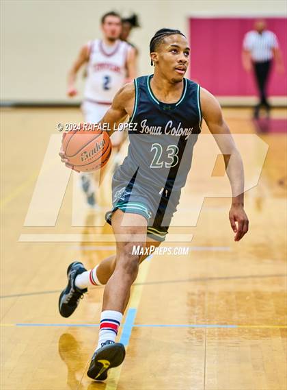 Thumbnail 1 in Iowa Colony vs. Tompkins (McDonald's Texas Invitational) photogallery.