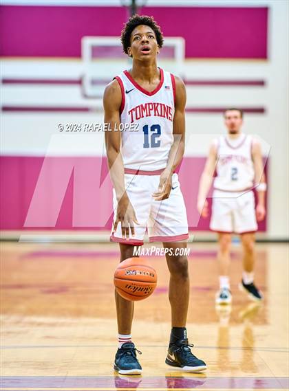 Thumbnail 2 in Iowa Colony vs. Tompkins (McDonald's Texas Invitational) photogallery.