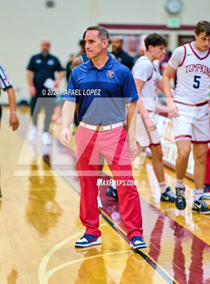 Thumbnail 3 in Iowa Colony vs. Tompkins (McDonald's Texas Invitational) photogallery.