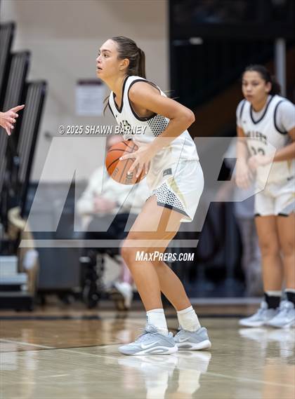 Thumbnail 2 in Indianapolis Bishop Chatard @ Noblesville photogallery.