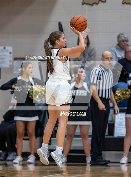 Thumbnail 1 in Indianapolis Bishop Chatard @ Noblesville photogallery.