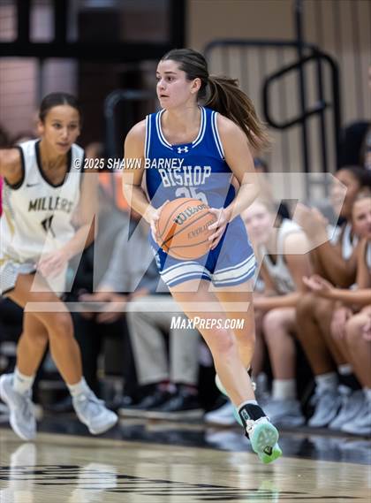 Thumbnail 2 in Indianapolis Bishop Chatard @ Noblesville photogallery.