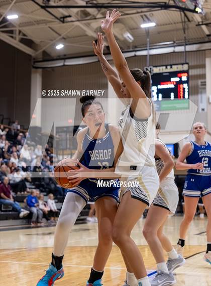 Thumbnail 2 in Indianapolis Bishop Chatard @ Noblesville photogallery.