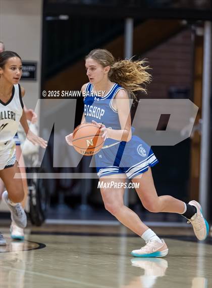 Thumbnail 2 in Indianapolis Bishop Chatard @ Noblesville photogallery.