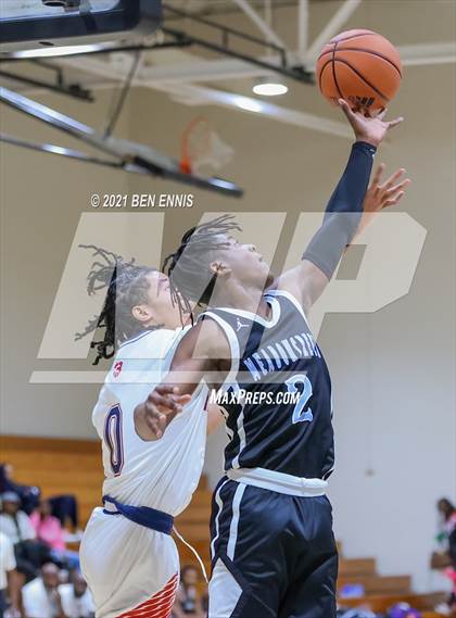 Thumbnail 2 in Sandy Creek vs Meadowcreek (Holiday Hoopsgiving Tournament) photogallery.