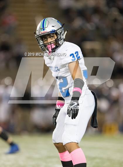 Thumbnail 3 in Bonita Vista vs. Eastlake photogallery.