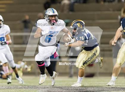 Thumbnail 3 in Bonita Vista vs. Eastlake photogallery.