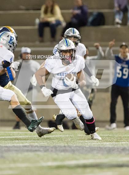 Thumbnail 3 in Bonita Vista vs. Eastlake photogallery.