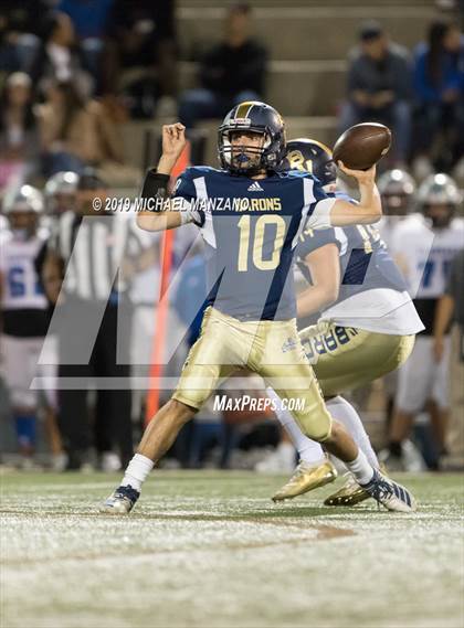 Thumbnail 3 in Bonita Vista vs. Eastlake photogallery.