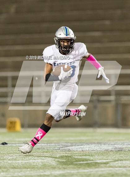 Thumbnail 3 in Bonita Vista vs. Eastlake photogallery.
